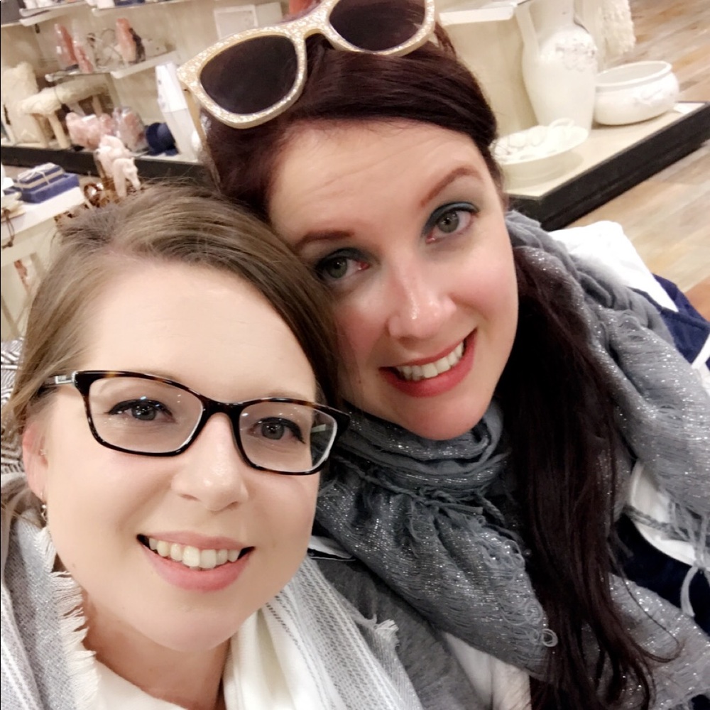 Meet your Posher, Jenny